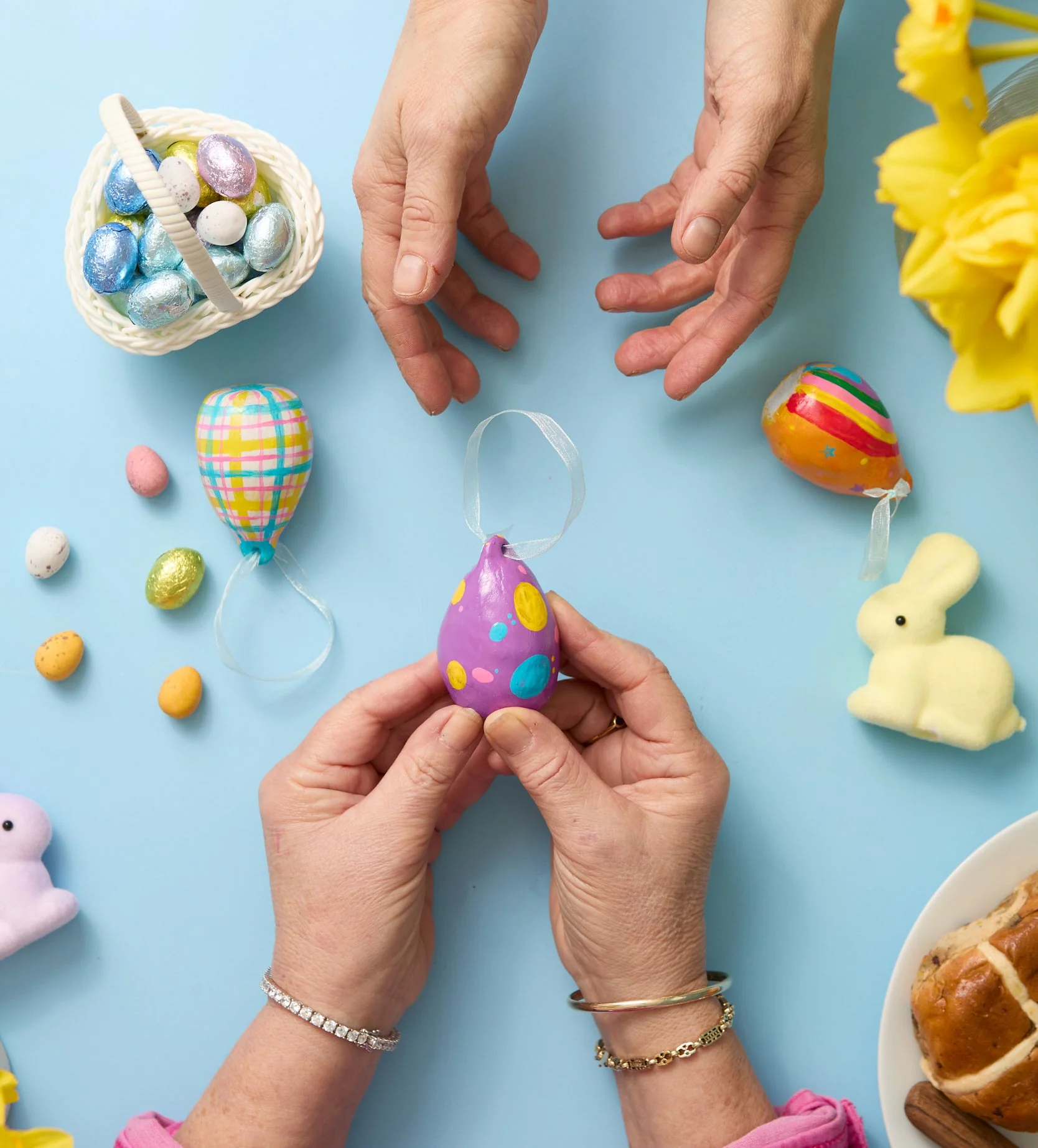 Egg-ceptional Creations: Easter Egg Making Kit - Image 6