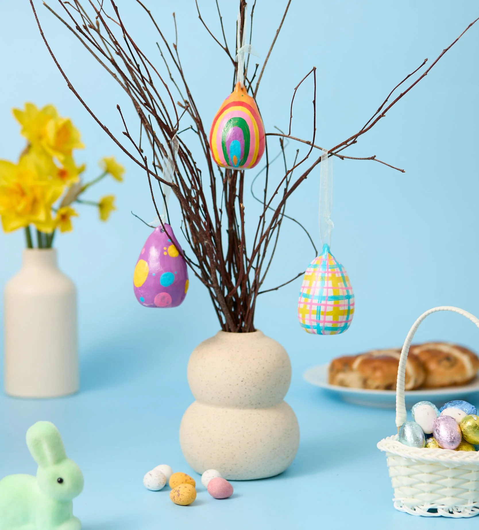 Egg-ceptional Creations: Easter Egg Making Kit - Image 9