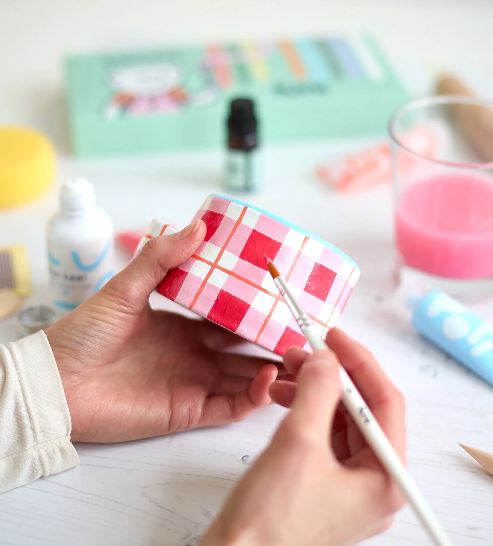 Home Pottery Candle Making Kit - Image 11