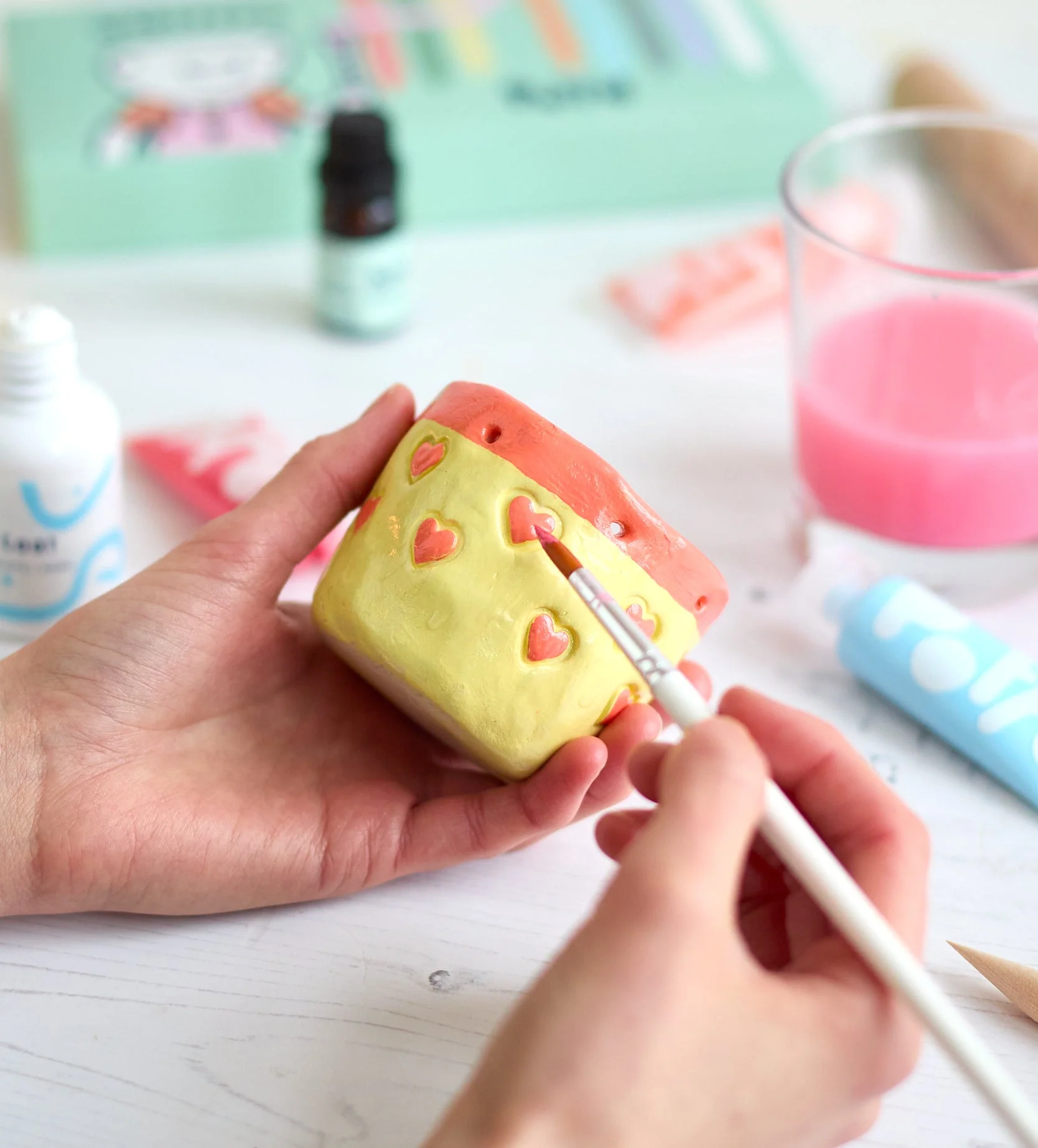 Home Pottery Candle Making Kit - Image 8