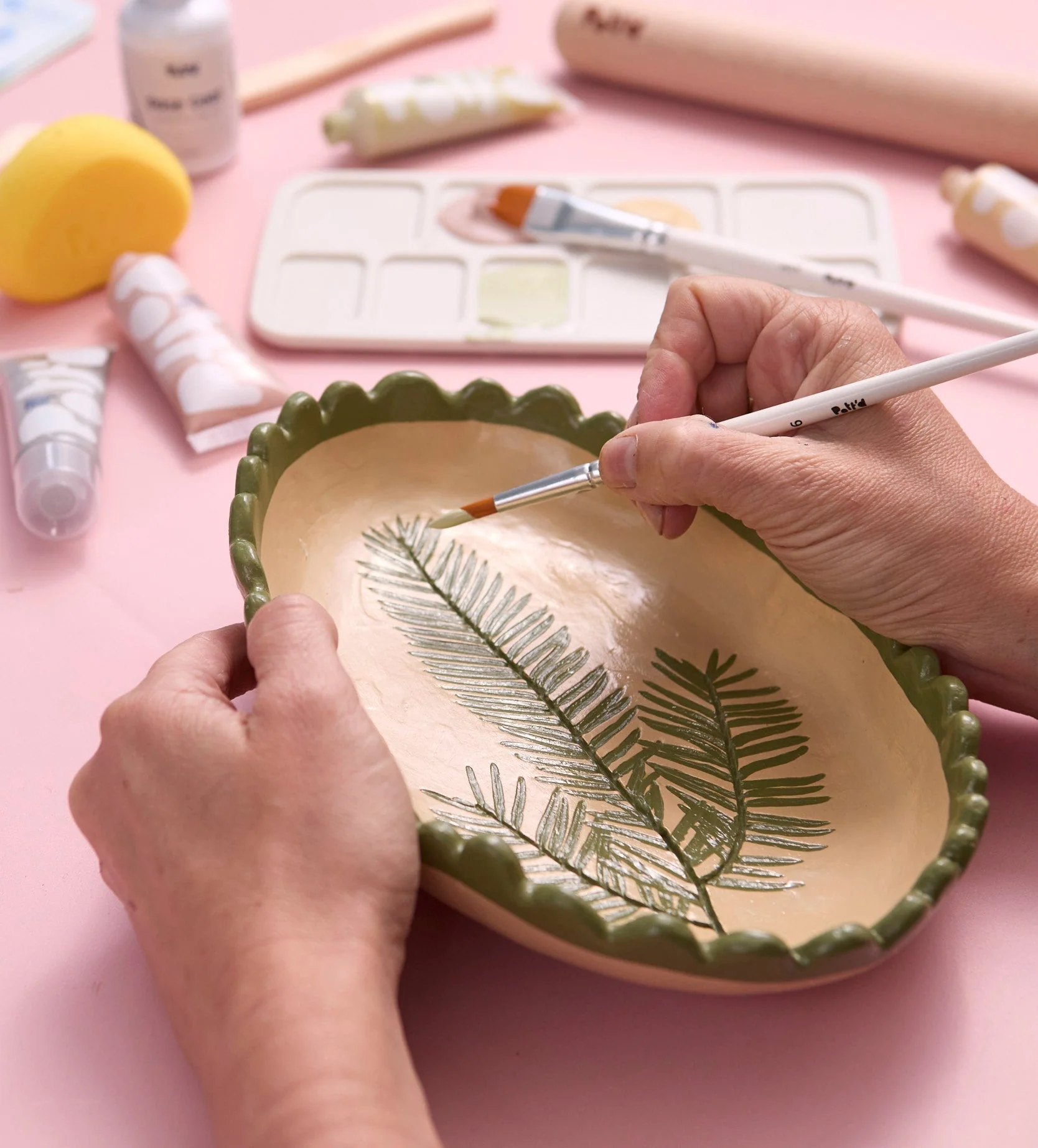 Home Pottery Kit - Image 37