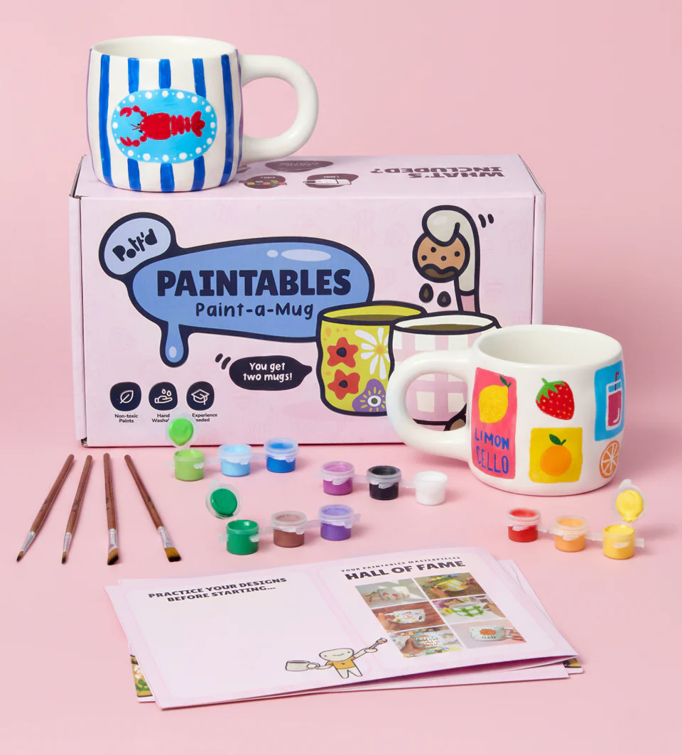 Red Rose Candle & Mug Bundle - Image 12